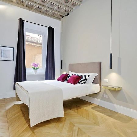 Eve Guest House At Trevi Fountain Рим Екстер'єр фото